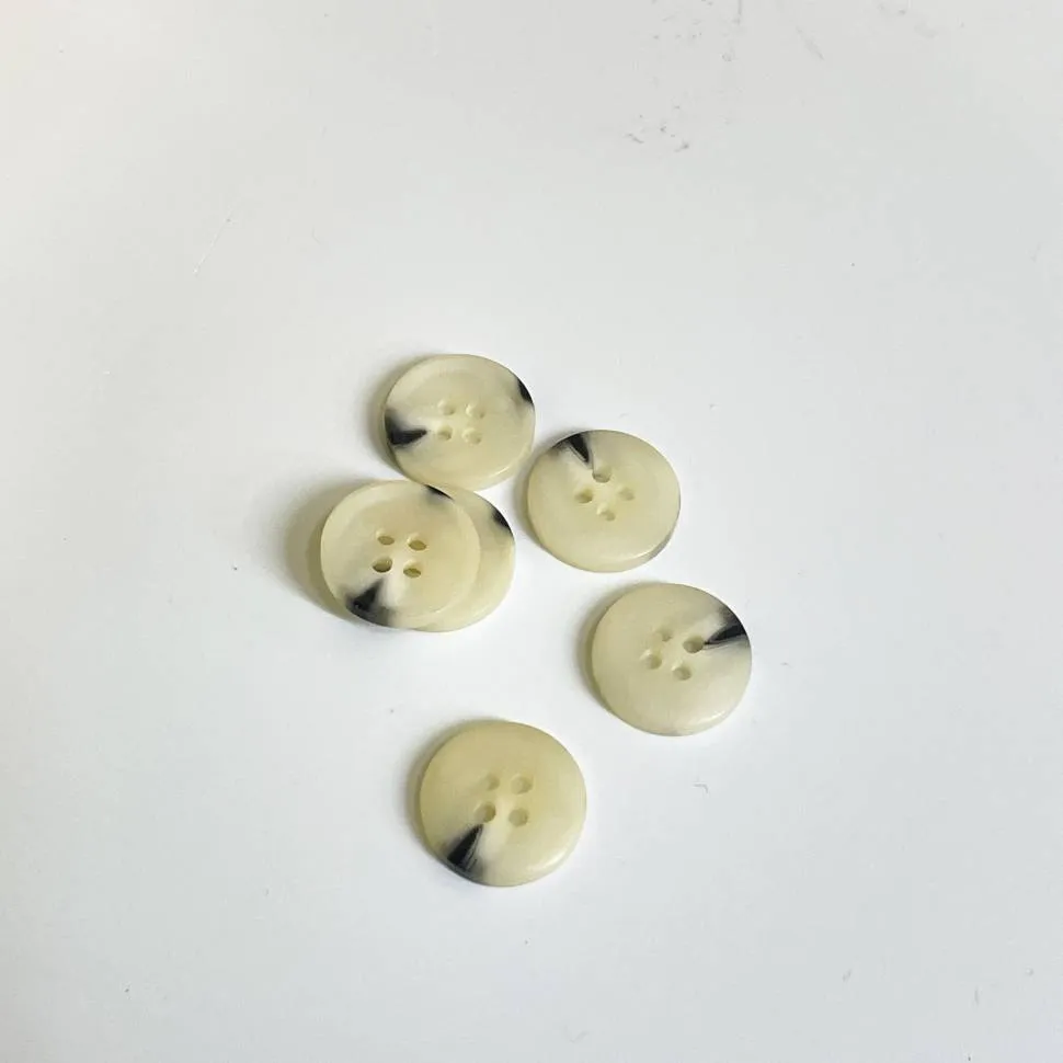 Пуговица PS1 Beige 24L